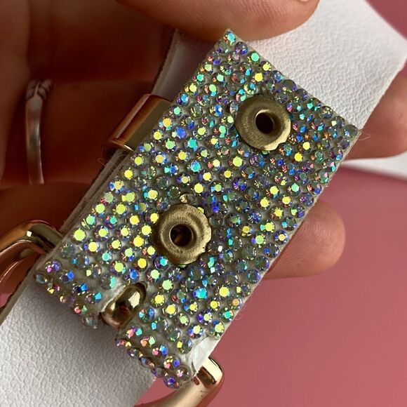 JUICY COUTURE SILVER RHINESTONES GOLD BUCKLE WHITE LEATHER BELT - Picture 6 of 7